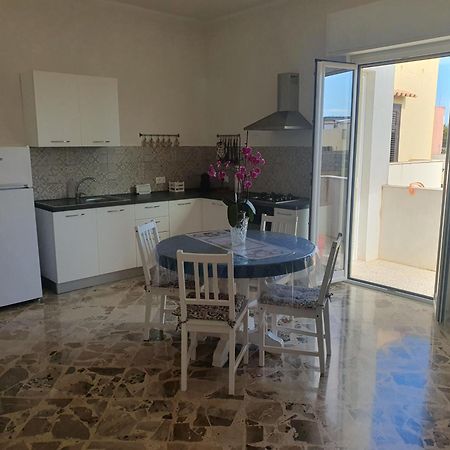 Appartamento Casa Libeccio e Casa Blu Marino Favignana Esterno foto