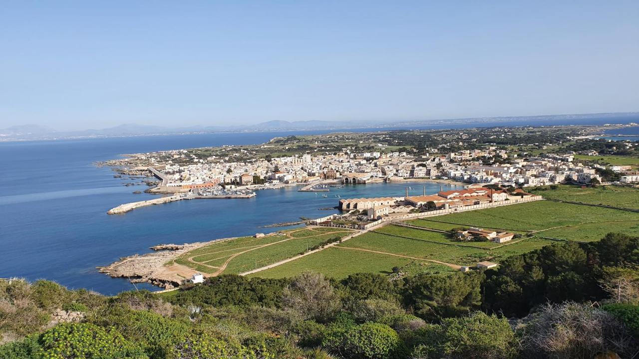 Appartamento Casa Libeccio e Casa Blu Marino Favignana Esterno foto