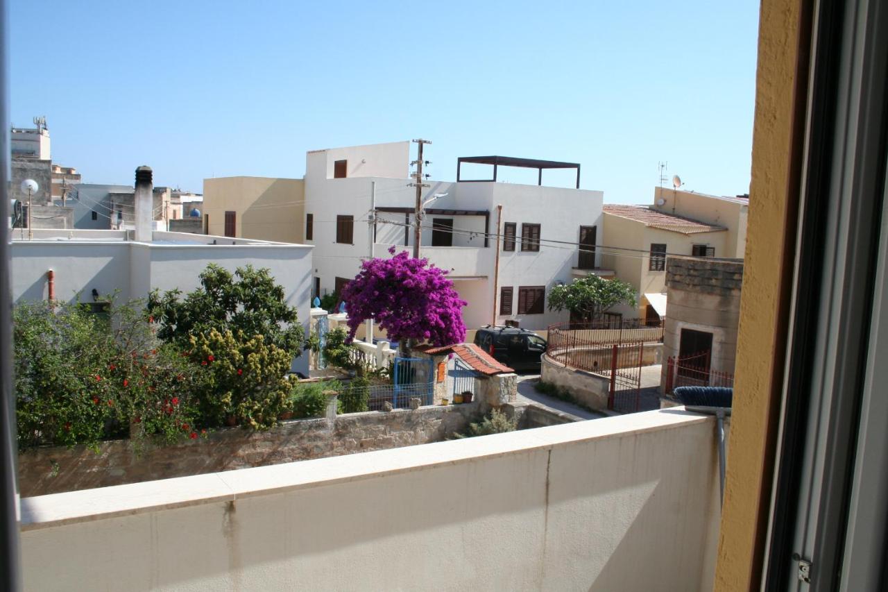 Appartamento Casa Libeccio e Casa Blu Marino Favignana Esterno foto