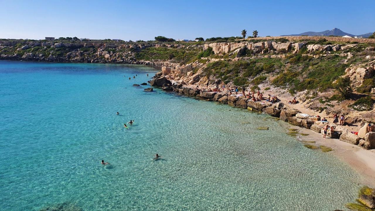 Appartamento Casa Libeccio e Casa Blu Marino Favignana Esterno foto